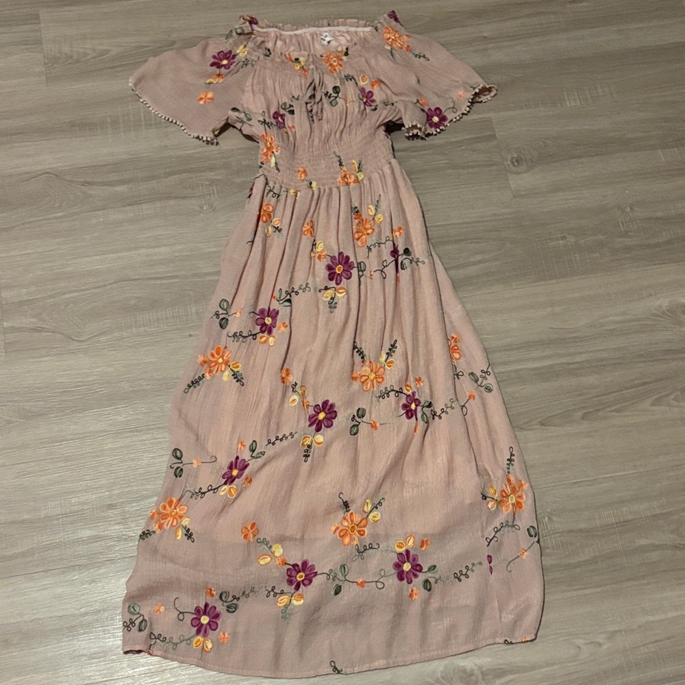 Anthropologie Kindred Blush Floral Embroidered Dress